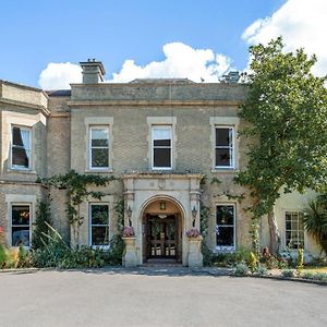 Woodland Manor Hotel